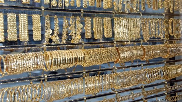 أسعار الذهب في مصر اليوم الجمعة.. متابعة مستمرة لتغيرات السوق لحظة بلحظة