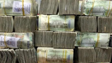 أسعار صرف الريال اليمني تتراجع أمام الدولار والسعودي في تعاملات اليوم الجمعة