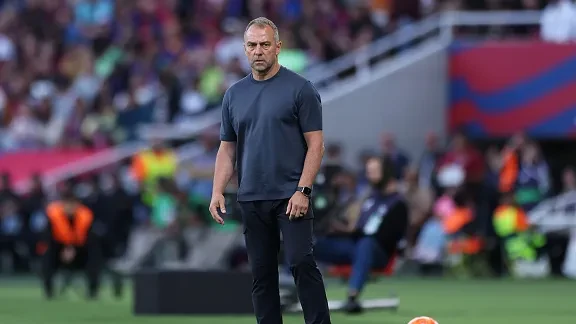 إدارة الإرهاق فليك يقرر تغيير خطة برشلونة قبل مواجهة نيوكاسيل بالمباريات المقبلة