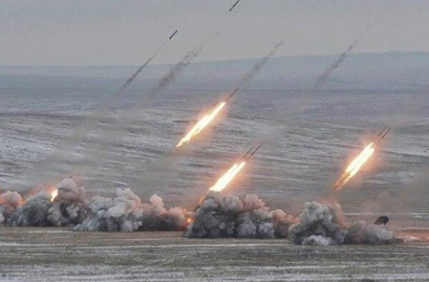 إصابة دبابتين “ميركافا” وإحراق إحداهن خلال اشتباكات عنيفة مع قوات الاحتلال