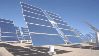 إطلاق طلب عروض جديد لإنشاء محطة توليد الكهرباء من الطاقة الشمسية في قبلي لتعزيز مصادر الطاقة المستدامة