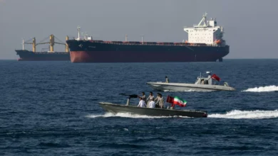 إيران تتوعد بوقف تصدير النفط عبر هرمز نهائياً وتتصاعد التحذيرات من جانب ترامب بشأن تبعات كارثية على الاقتصاد العالمي