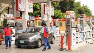 ارتفاع سعر البنزين يُغلق الأسواق اللبنانية ويُلقي بعبئه على المواطنين