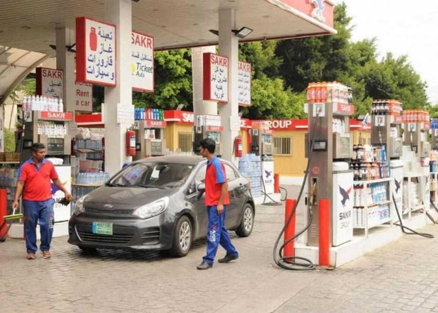 ارتفاع سعر البنزين يُغلق الأسواق اللبنانية ويُلقي بعبئه على المواطنين