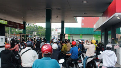 ارتفاع سعر بنزين RON95 بأكثر من 2000 دونغ فيتنامي للّتر يثير الجدل