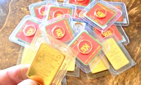 ارتفاع مذهل في أسعار الذهب المحلية يلفت أنظار المستثمرين ويثير القلق في الأسواق