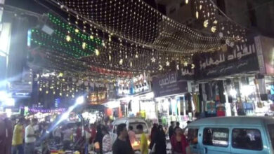 استياء واسع في عدن وعدة محافظات مع اقتراب عيد الفطر.. تحسن العملة لا يغير من واقع الأسواق