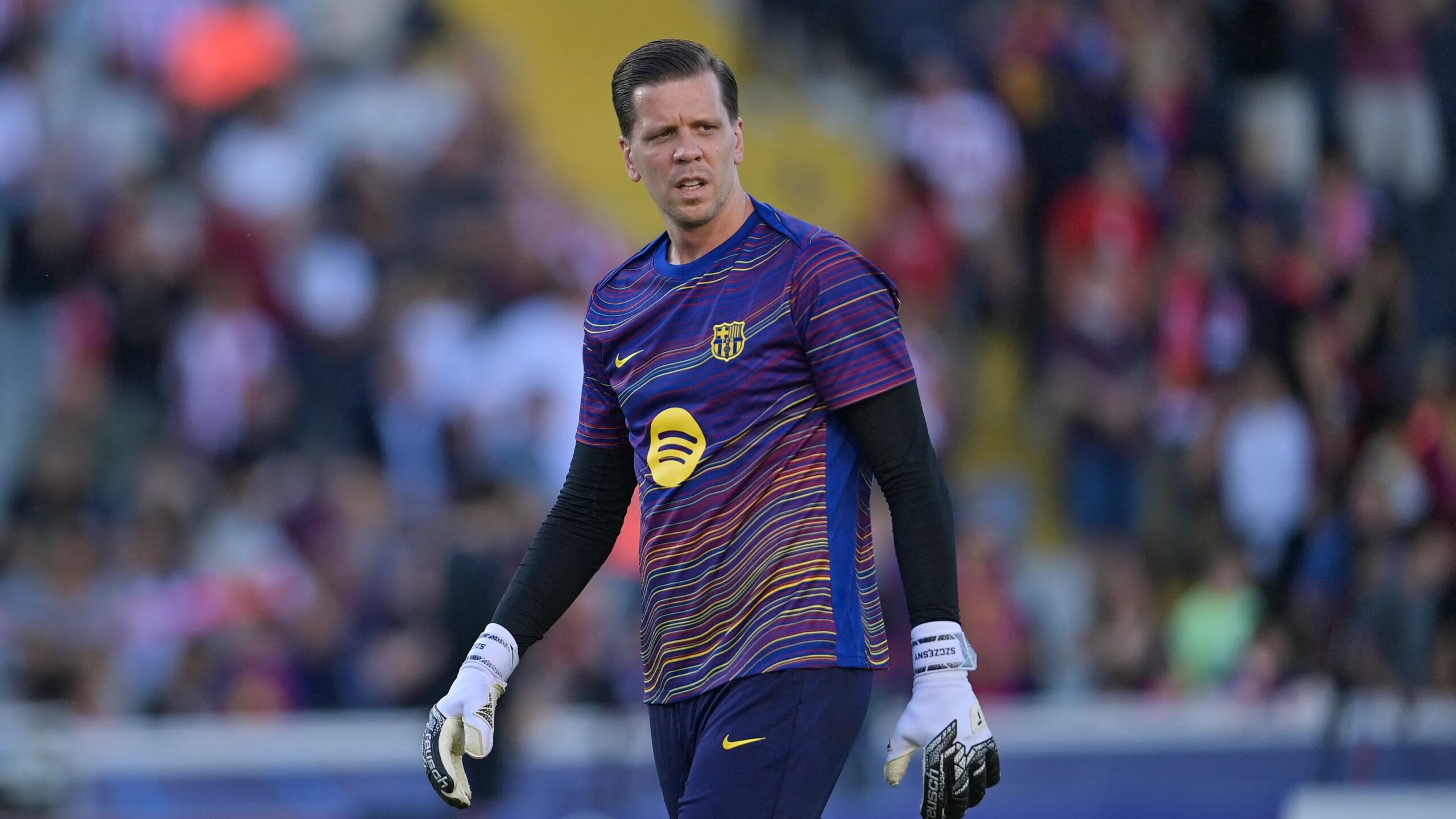 اعترافات مذهلة لتشيزني حول اقتناعه بأنه مهاجم وحبه للأكل الذي وضعه في حرج