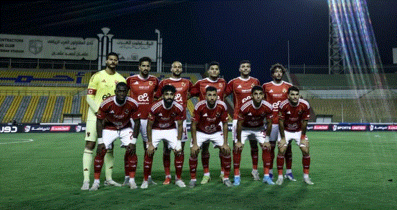 الأهلي يتجه إلى تحقيق فوز ثمين في مواجهة المقاولون ضمن منافسات الدوري، مع متابعة حية للأحداث والأهداف