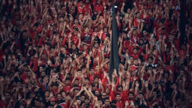 الأهلي يتخلى عن جماهيره رسمياً.. قرار مفاجئ يهدد زحف القلعة الحمراء قبل مواجهة الترجي ويثير الجدل