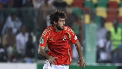 الأهلي ينجح في استعادة نجميه هاني والجزار amid صدمة عقوبة قاسية من الكاف تثير ذهول الجماهير