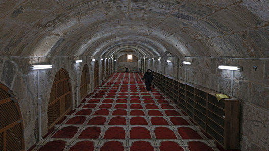 الاحتلال يواصل إغلاق المسجد الأقصى لليوم الثامن على التوالي في تصعيد خطير يفاقم التوترات