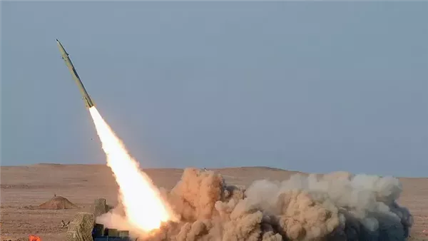 الجيش الإيراني يعلن استهداف مصفاة ومستودعات وقود في حيفا بطائرات مسيّرة في تصعيد جديد