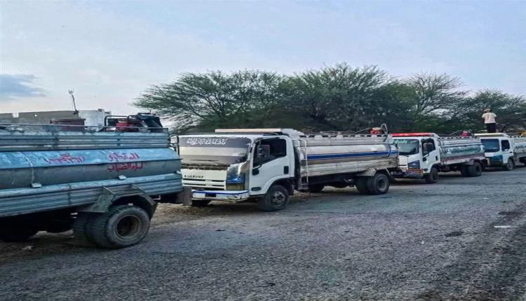 الخضراء تواجه أزمة حادة في إمدادات المياه مع تصاعد تكلفة الصهاريج