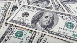 الدولار يتجه لتحقيق أكبر مكاسب أسبوعية خلال أكثر من عام وسط توقعات بانتعاش اقتصادي واسع