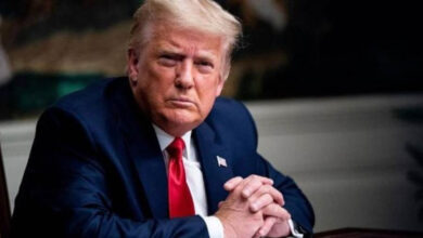 الرئيس الأمريكي يعبر عن تطلعاته: لست قلقًا من ارتفاع أسعار البنزين