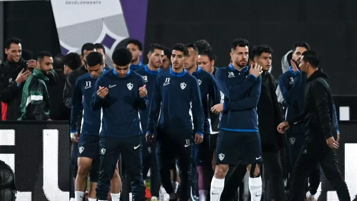 الزمالك يستعد لمواجهة نارية في قمة حاسمة.. هل يمدّ خطوه نحو التتويج أم يواجه فخ الاتحاد في معركة حاسمة؟