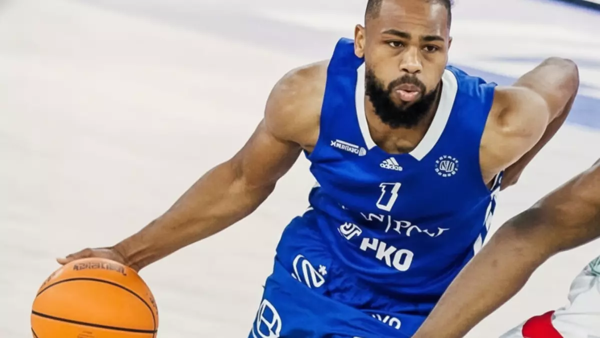 الزمالك يوقع عقدا مع النجم الأمريكي ألبرت إنجليش لتعزيز قوة السلة.. هل يتمكن من إعادة هيبة القلعة البيضاء في المنافسات؟