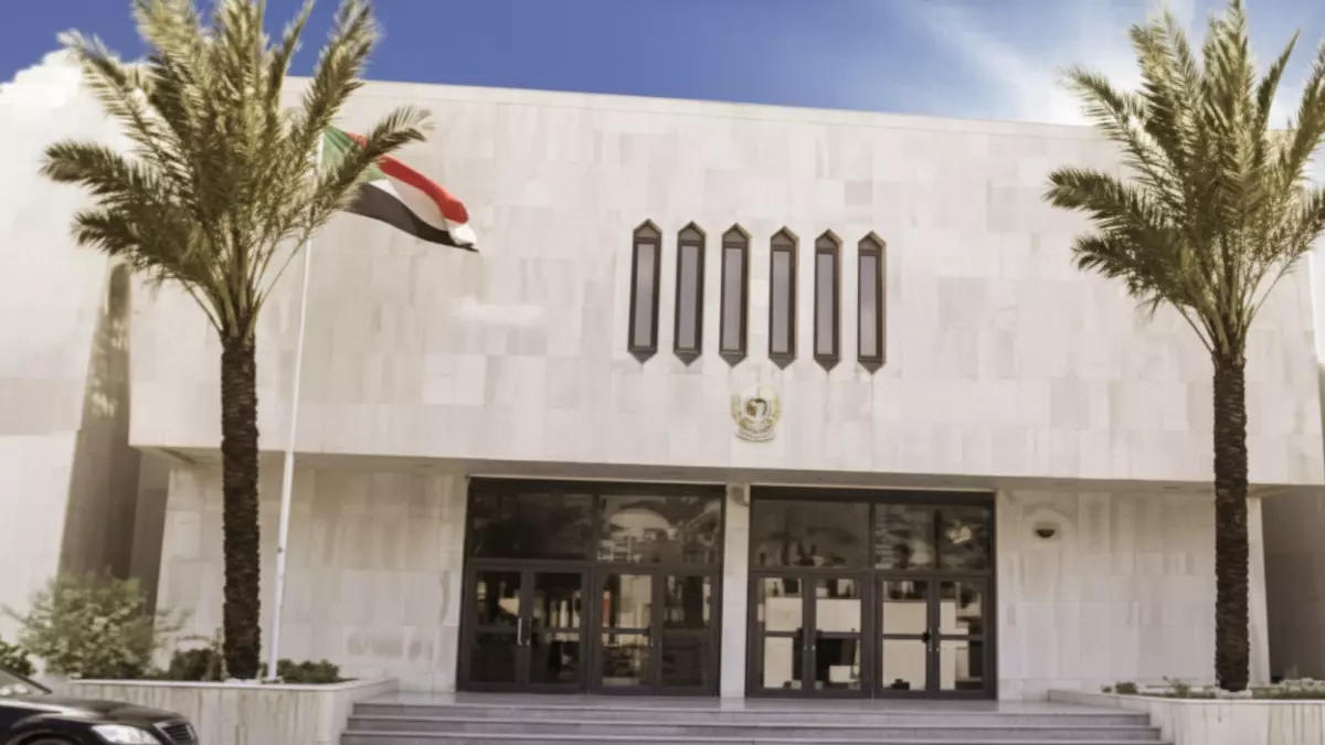 السعودية تفتح أبوابها أمام السودانيين العالقين في الخليج بتأشيرات عبور مجانية تتيح لهم العودة الفورية