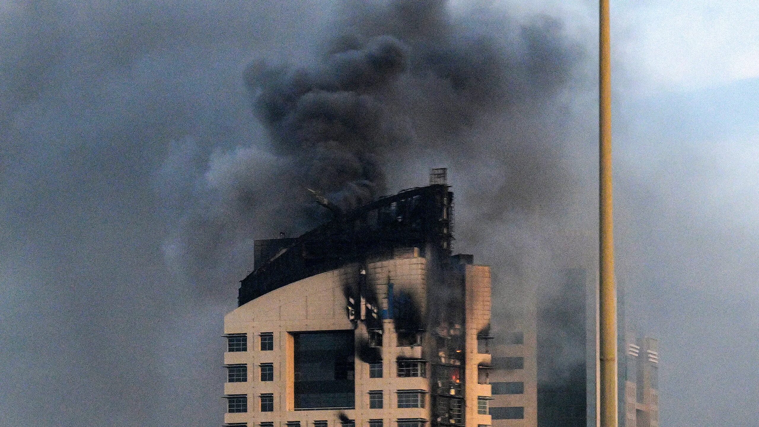 الصواريخ الإيرانية تتسبب في مقتل لاعب كويتي في حادث مروع