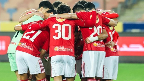 القرار العاجل من النادي الأهلي بشأن حكام مباريات الفريق المتبقية في الدوري.. التفاصيل والأثر المتوقع