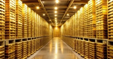 القلق الجيوسياسي يدفع أسعار الذهب للصعود في السوق القطري