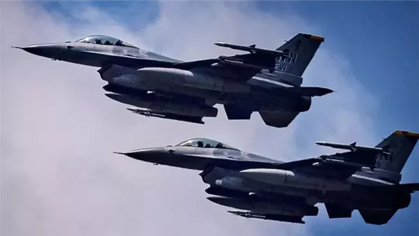 القيادة المركزية الأمريكية تؤكد مقتل ستة عناصر من طاقم الطائرة التي سقطت في العراق وسط تطورات حاسمة