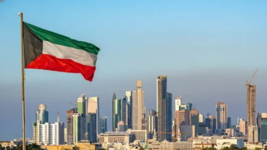 الكويت تُفاجئ الجميع بقرار "الإعفاء الذهبي" مع تمديد مجاني للتأشيرات وإلغاء الغرامات بشكل كامل