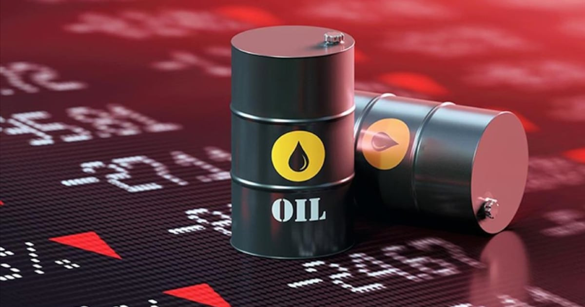 انخفاض أسعار النفط بعد اقترح أكبر عملية سحب للمخزونات لتعزيز السوق