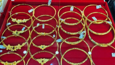 انخفاض مفاجئ في أسعار الذهب يقارب 1.4 مليون دونغ فيتنامي لكل تايل في صباح 12 مارس