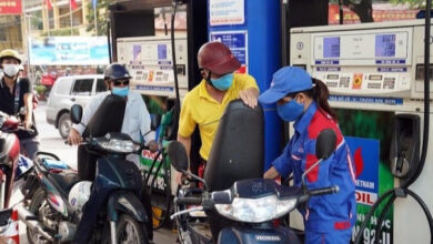 بتصاعد التوترات في الشرق الأوسط، وزارة الصناعة والتجارة تدعو إلى إجراء عمليات تفتيش أكثر صرامة لأسواق النفط لضمان الاستقرار والأمن الاقتصادي