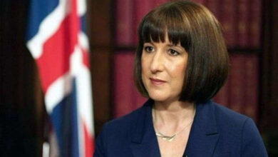 بريطانيا تحث موردي الطاقة وتجار التجزئة على ضبط الأسعار amid تصاعد التوتر مع إيران