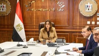 بيان عاجل من وزارة التنمية حول إجراءات رسمية لتحديد أسعار تعريفة الركوب الجديدة للسيارات وتسوية الأسعار بين الشركات والحملة