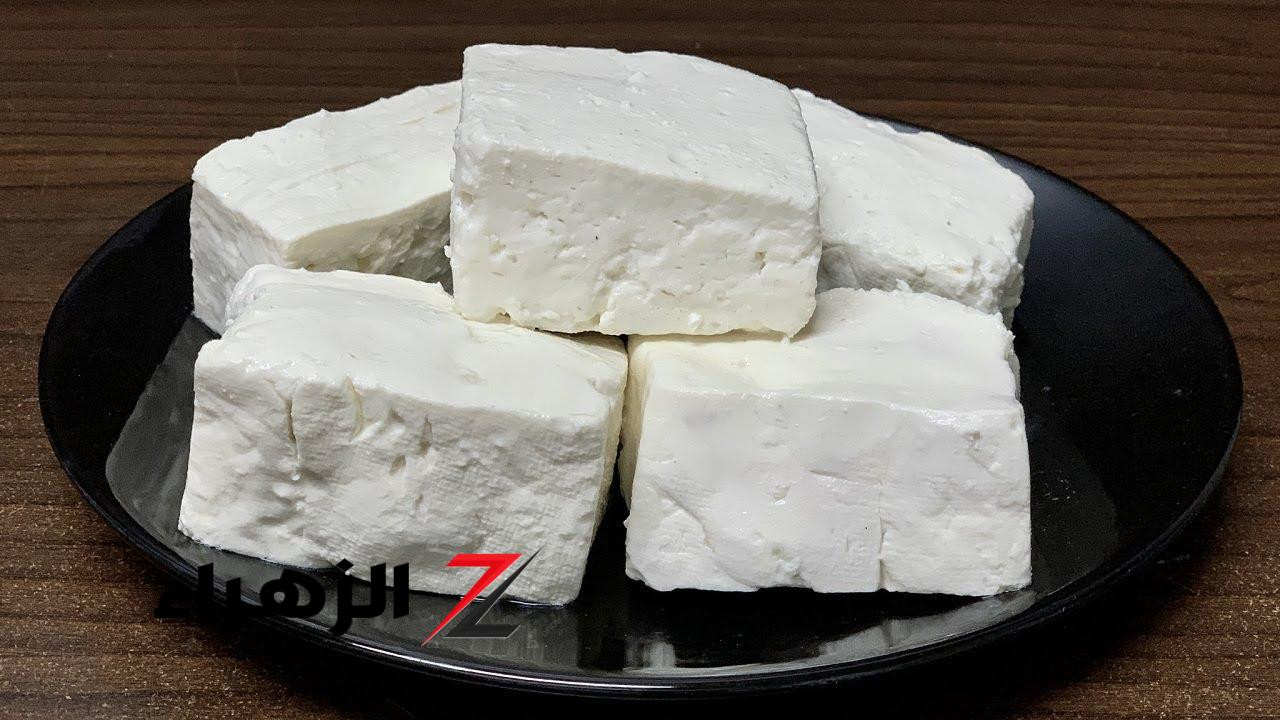 تحذير عاجل: "موجودة في كل مكان".. كن حذرًا من تناول نوع الجبنة المعروف واحذر أن تؤذي أطفالك