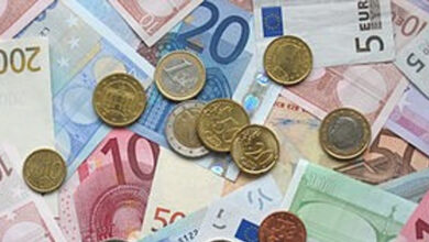 تراجع شامل يضرب جميع البنوك والسوق الحرة، والأوضاع المالية تسجل انخفاضًا حادًا