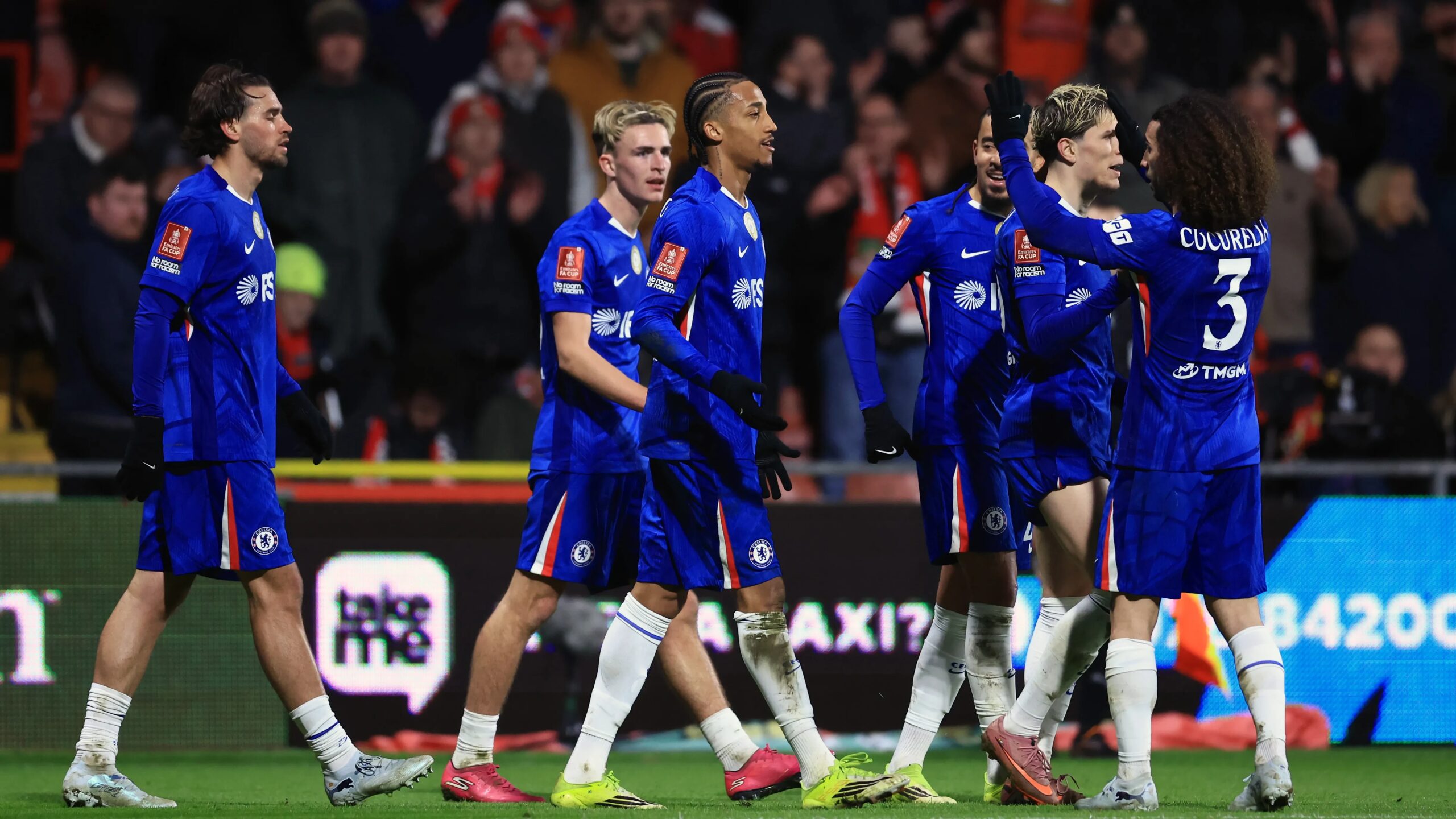 تشيلسي وبرشلونة يتنافسان على صفقة هازارد الجديد من موهبة مغربية