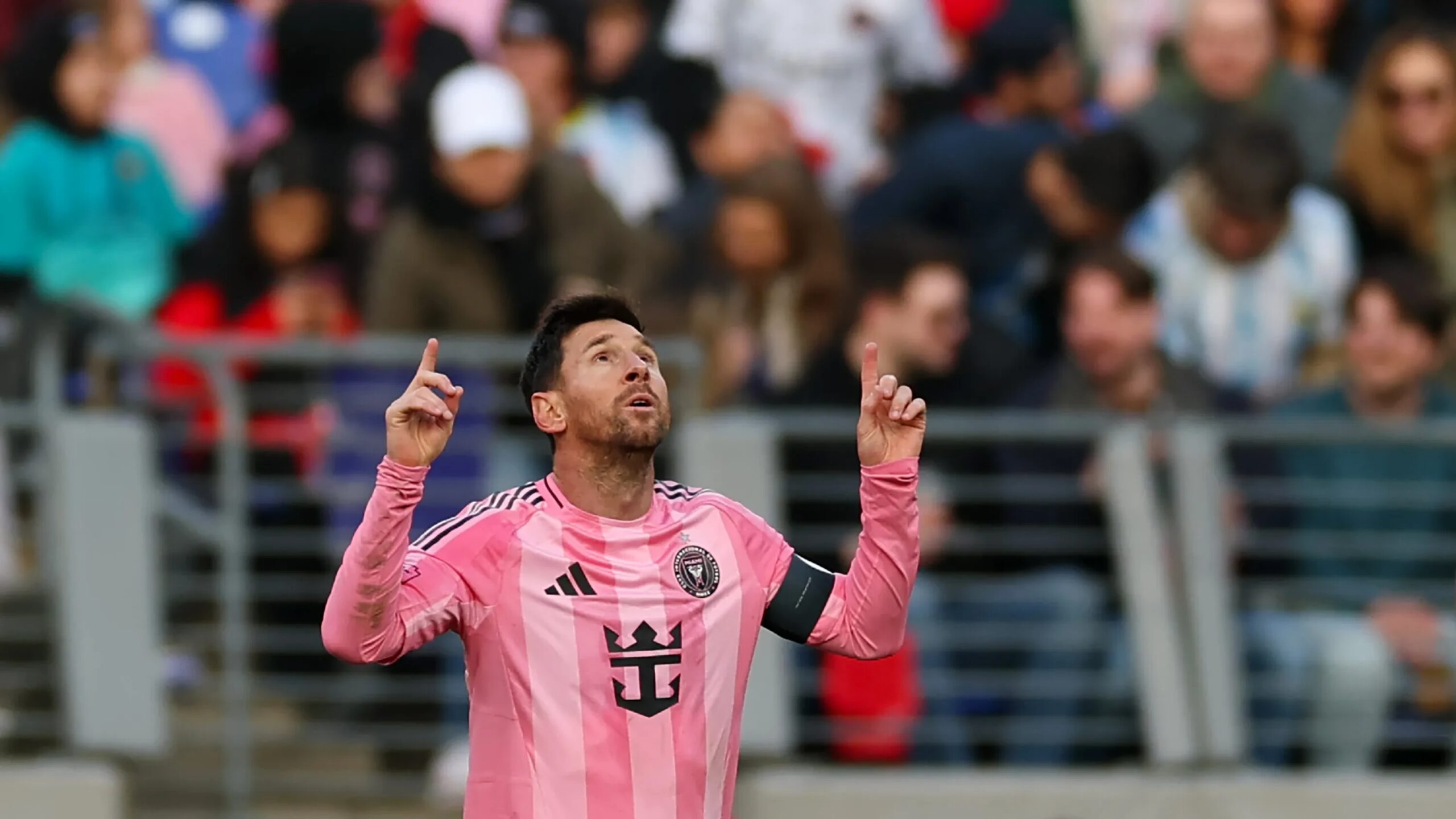 تعرف على القنوات الناقلة لمباراة ناشفيل وإنتر ميامي في كأس أبطال الكونكاكاف 2026 وكيفية مشاهدتها عبر الإنترنت