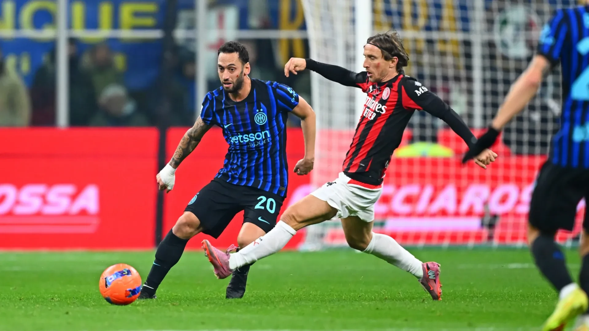 تعرف على قنوات نقل مباراة لاتسيو وميلان في الدوري الإيطالي 2025-2026 وكيفية مشاهدتها عبر الإنترنت