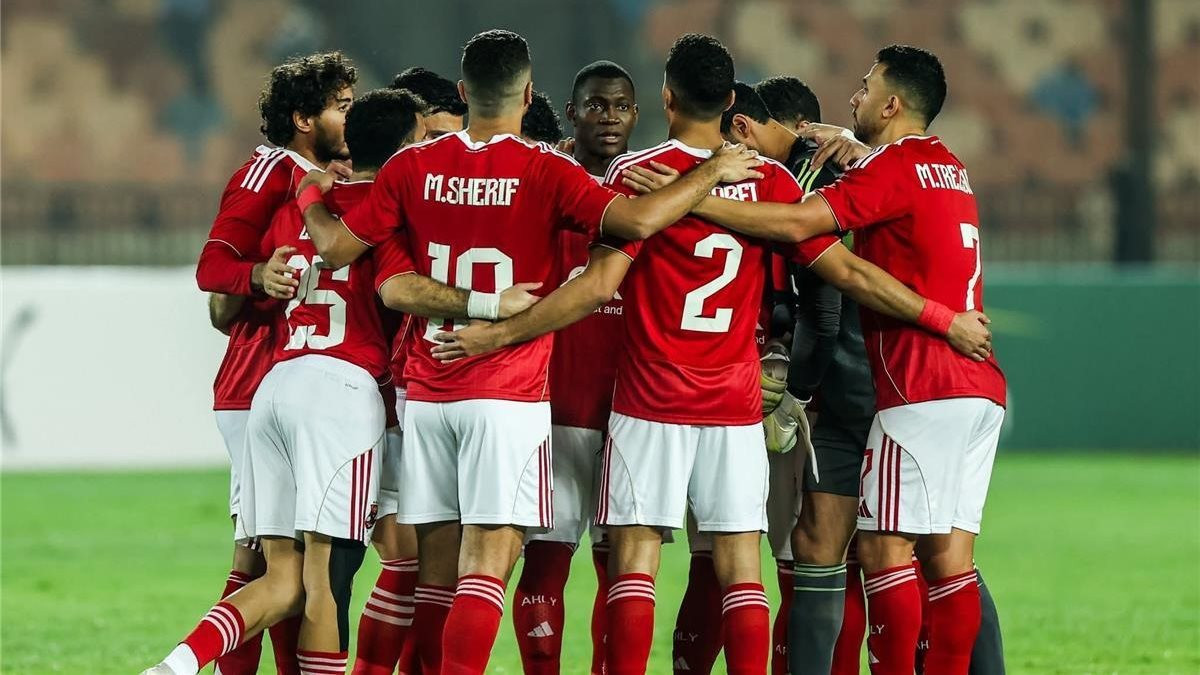 تعطل مؤقت في نظام VAR يعرقل مجريات مباراة الأهلي وطلائع الجيش بالدوري الممتاز