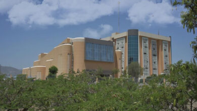 تعليق الدراسة الحضورية في مدارس عسير اليوم الخميس ضمن قرار إداري عاجل للحفاظ على السلامة العامة