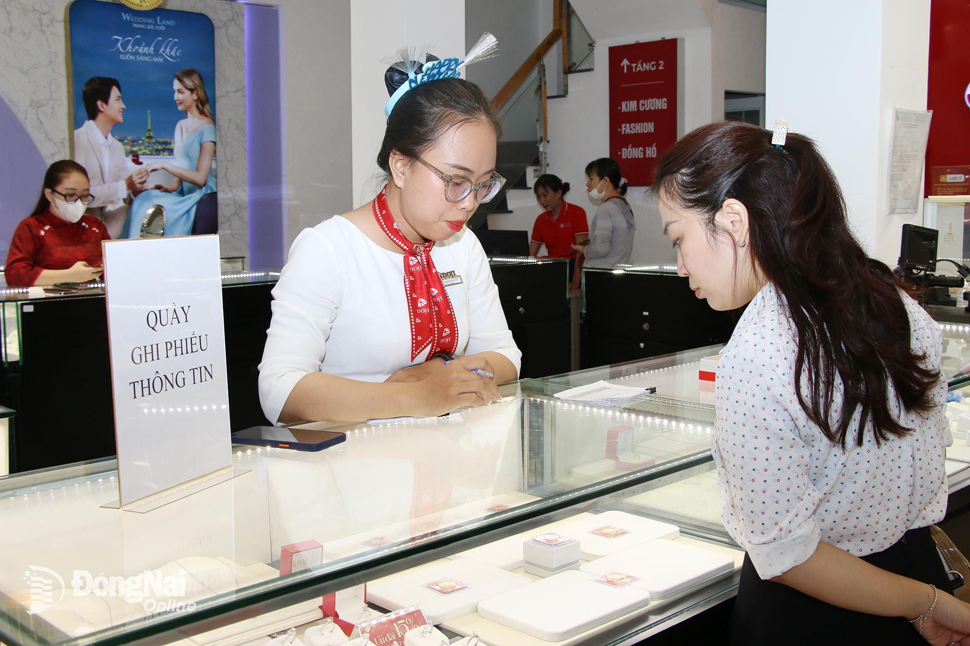 تقلبات في تدفقات الاستثمار المالي الشخصي تعصف بأسواق المال وتثير مخاوف المستثمرين