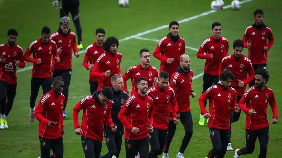 توروب يفجر مفاجآت تكتيكية صادمة أمام المقاولون.. هل يحقق الأهلي الصدارة في لقاء الليلة؟