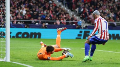 جريزمان يتخطى دروجبا ويصنع تاريخ صلاح يهدد مكانته