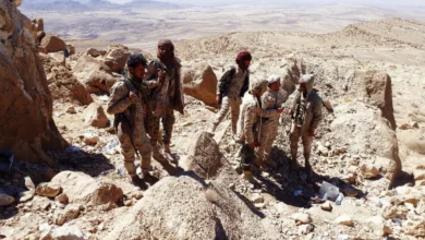 جنود الحدود يكشفون عن معاناة صادمة واستغاثة عاجلة: 11 شهراً من دون رواتب رغم تضحياتهم الجبارة في مواجهة الحوثيين