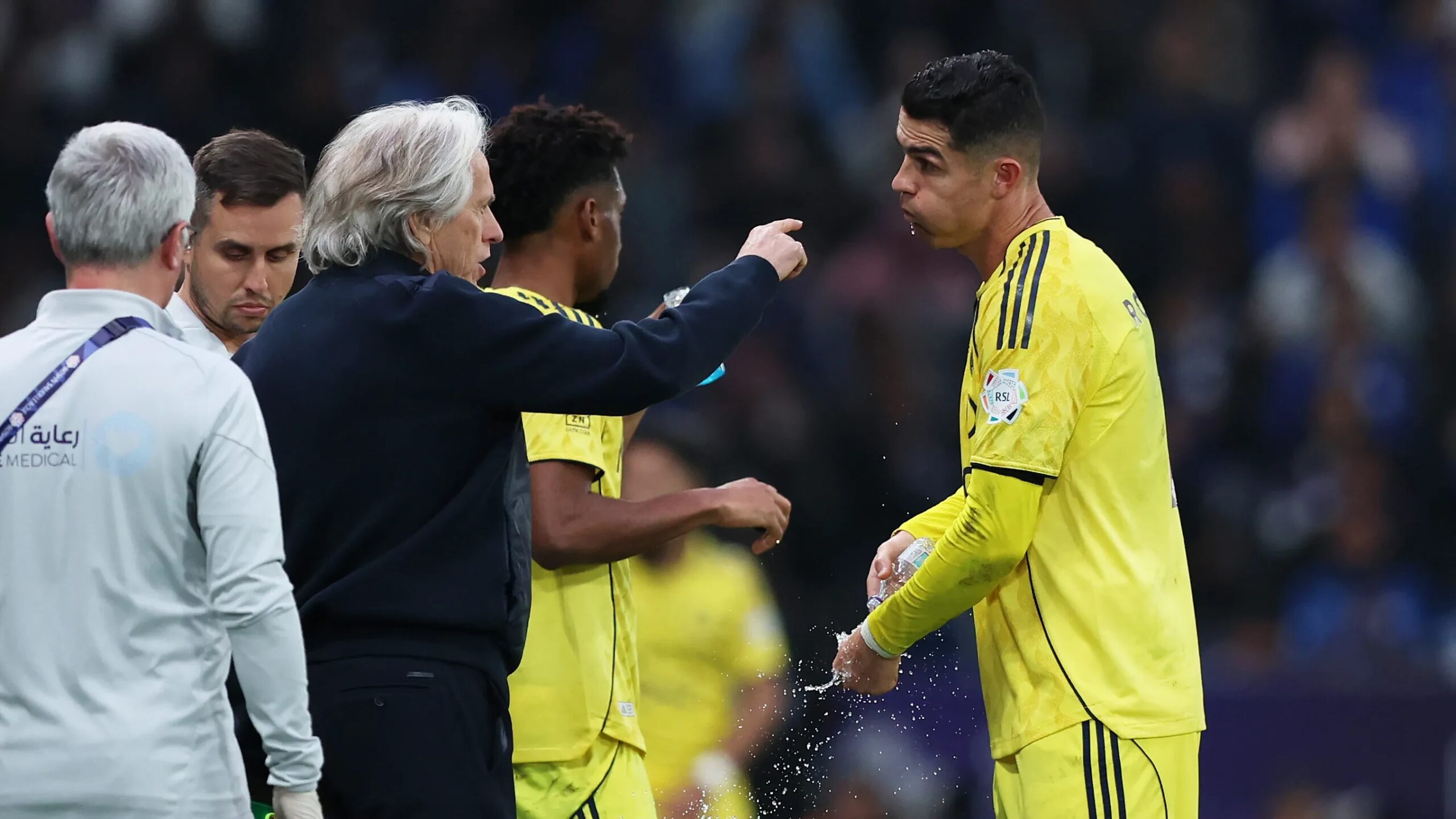 جيسوس يتجاهل رغبة كريستيانو رونالدو ويختار مسارًا مختلفًا في قراراته