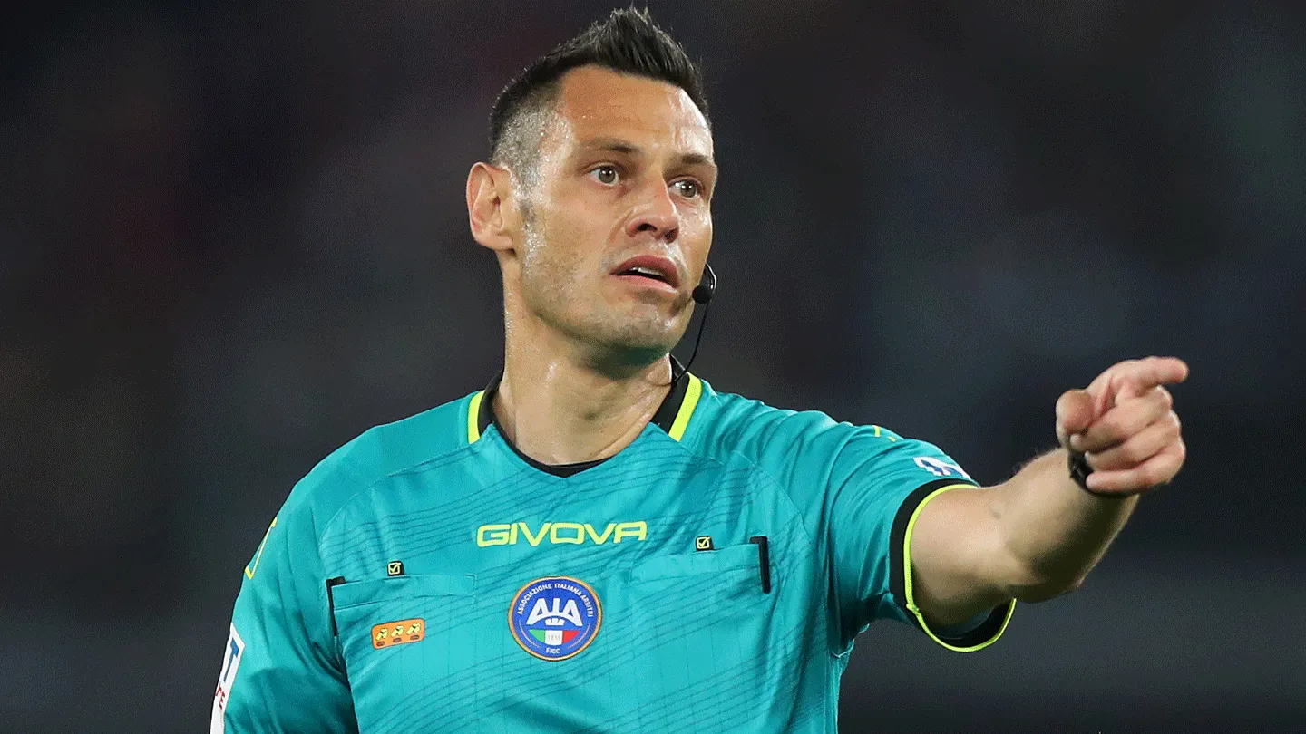 حكم موقعة ريال مدريد ومانشستر سيتي الكشف عنه يثير الجدل