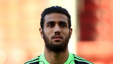 خطأ الشناوي يفتح المجال أمام الجيش الملكي لتسجيل هدف مبكر في المباراة