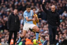 ريال مدريد يرقب تحرك مانشستر سيتي لاستقطاب نجم إنجليزي لخلافة رودري