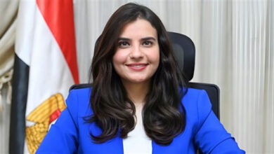 سحر البزار تواجه وزير الطيران على خلفية ارتفاع أسعار تذاكر الخليج المذهل