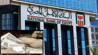 سعر الدولار والعملات العربية في البنك الأهلي يراجع بعد تراجع كبير في السوق المالي